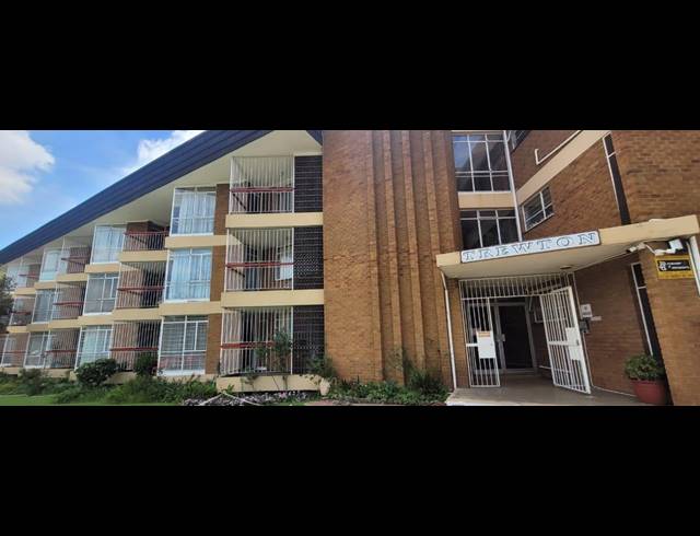 1 BEDROOM APARTMENT FOR SALE IN NEW REDRUTH